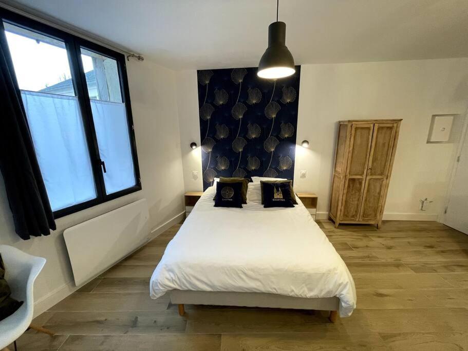 Alp Chartres - Cosy Studio Au Coeur De Chartres Avec Parking Экстерьер фото